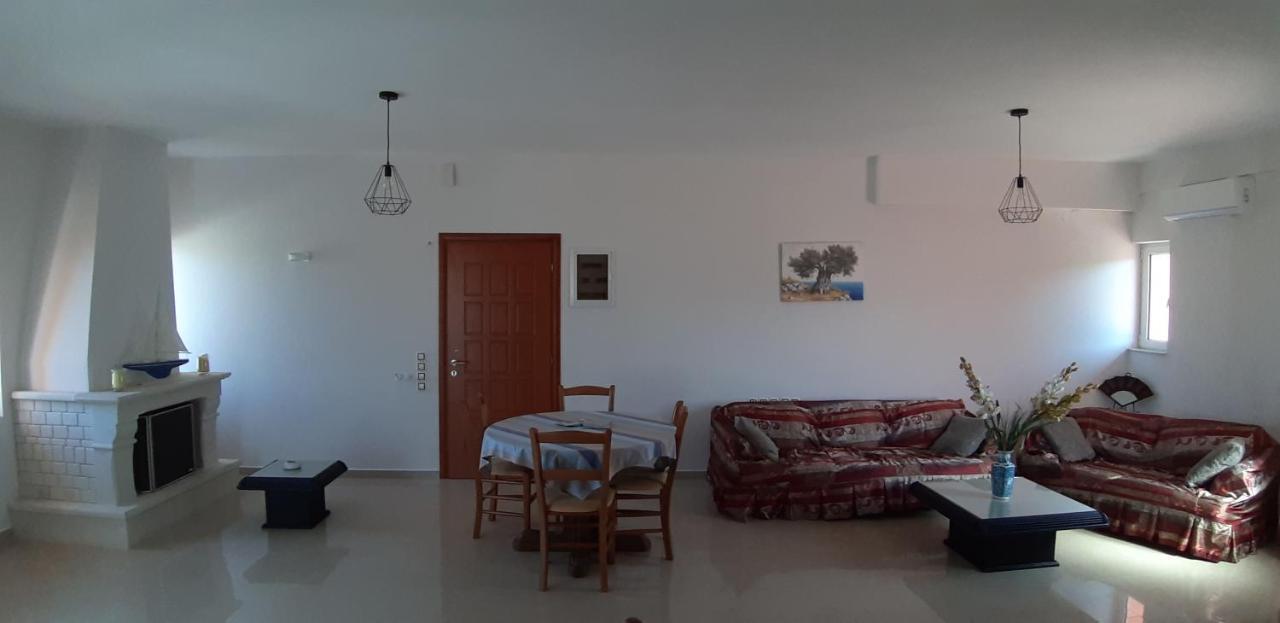 House Of Light Appartement Sitia  Buitenkant foto